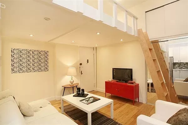 327 West 85th Street Unit: 1C