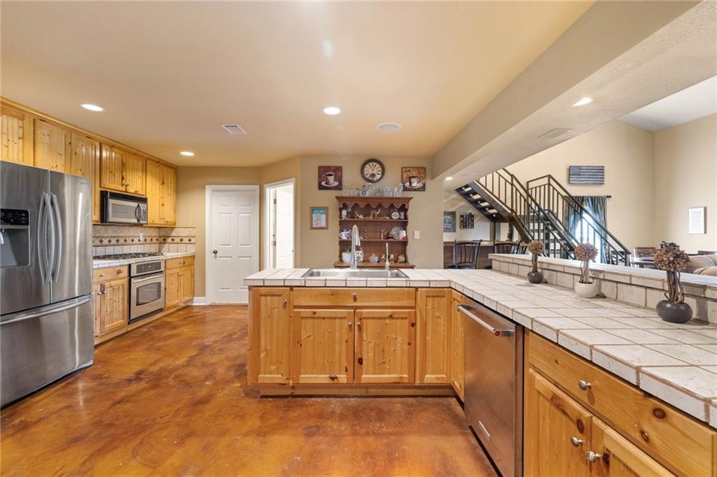 1625 Co Rd, #201