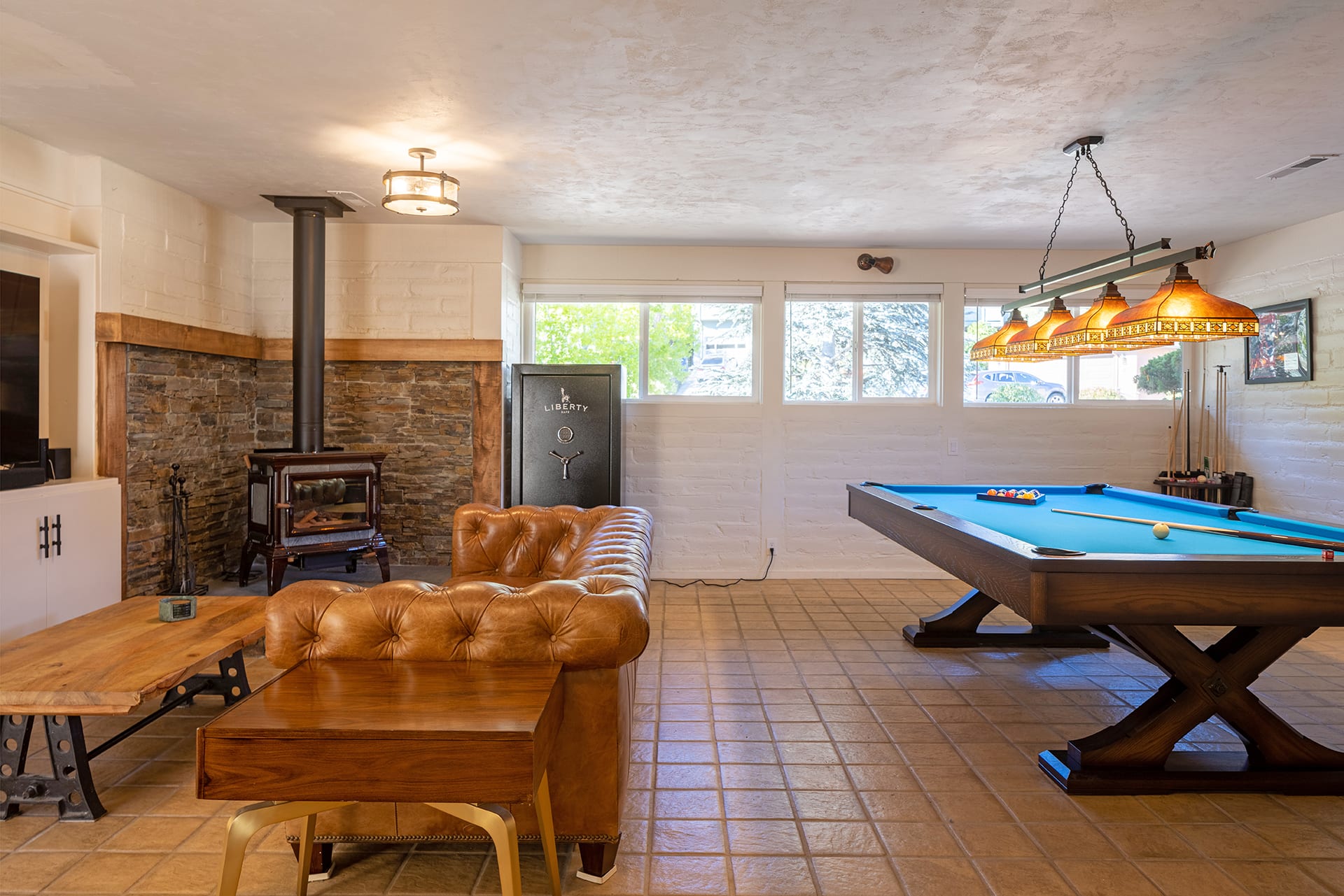 Monterey Paradise - 22641 Equipoise Road