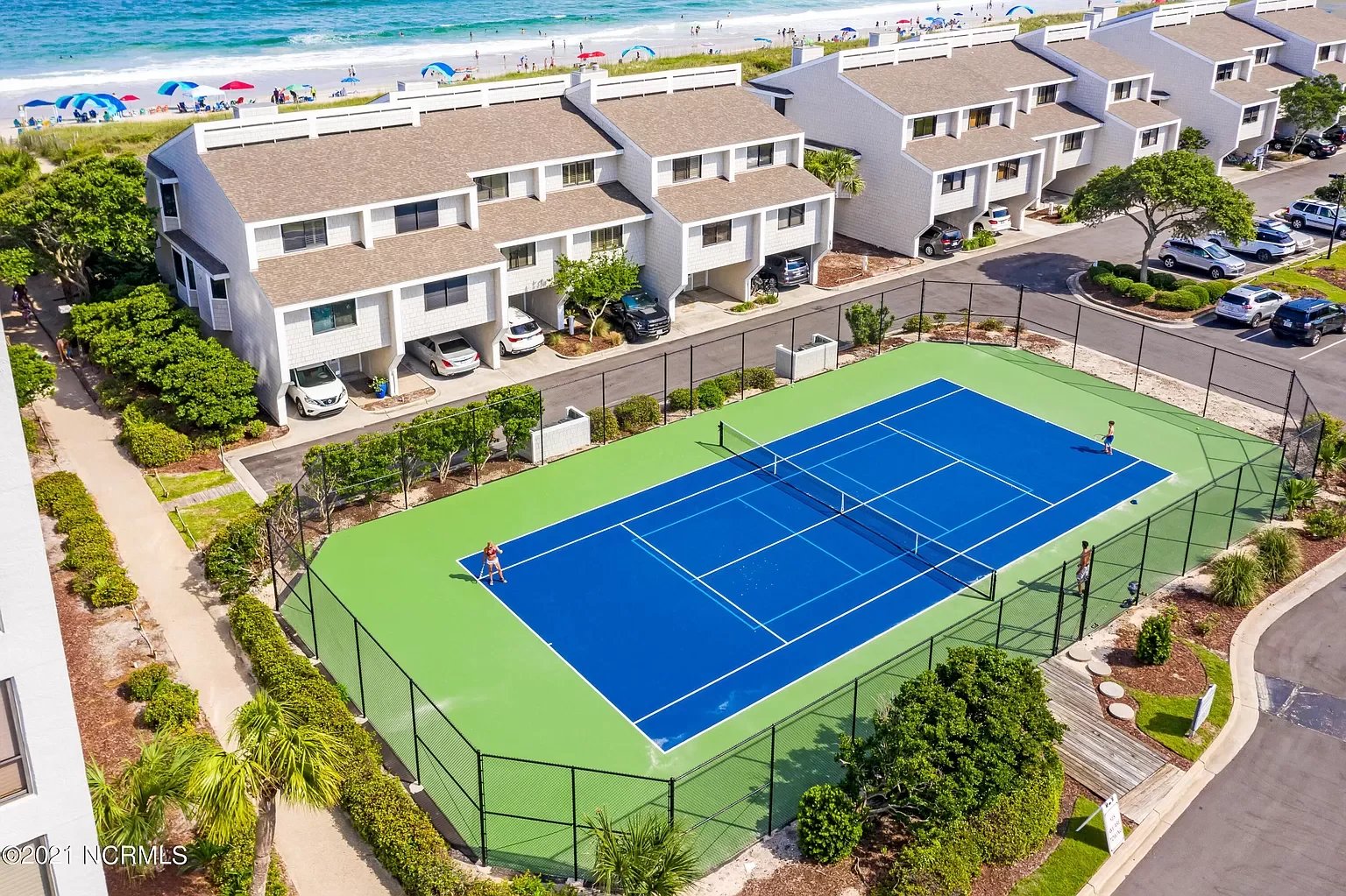 95 S Lumina Avenue Unit: 2-K