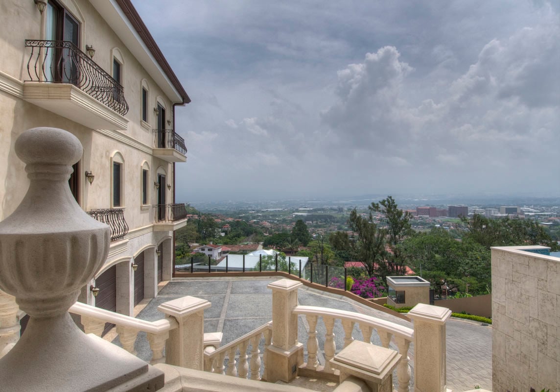 Luxury View Estate With Pool, Escazu, San Jose