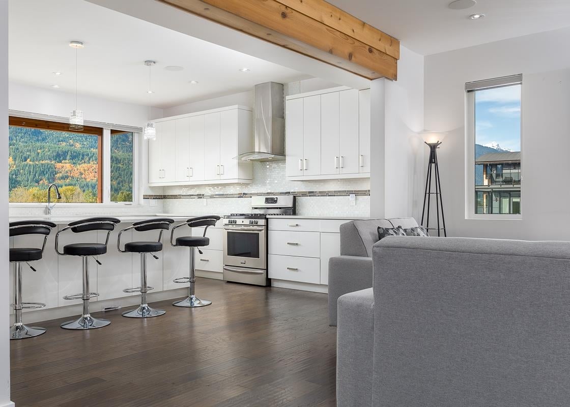 41230 Rockridge Pl