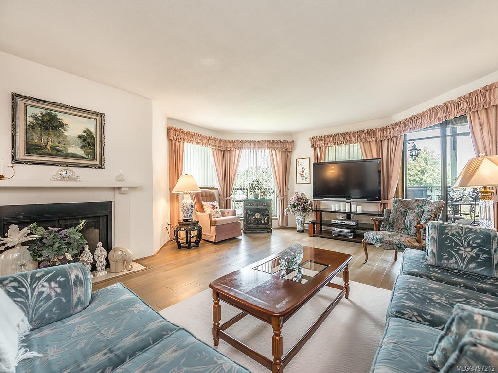 408-1560 Hillside Ave