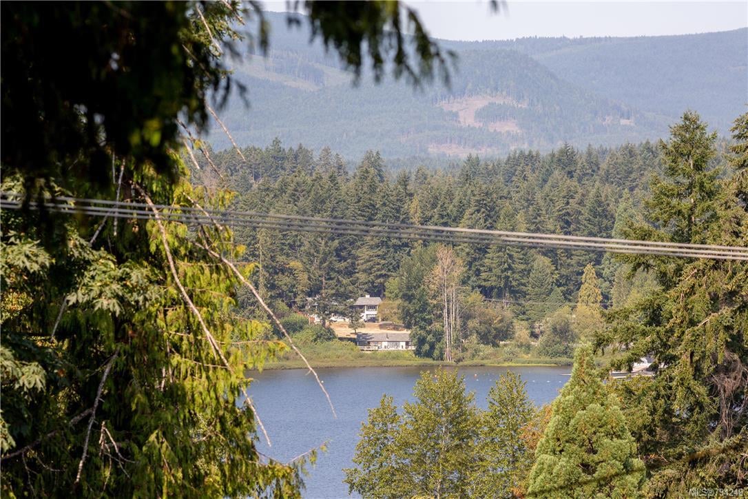 1770 Thrush Rd, Shawnigan Lake