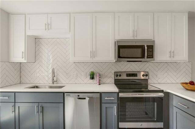 3810 Southway Dr, #101