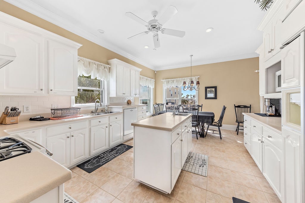 3250 Sea Horse Cir, Gulf Shores