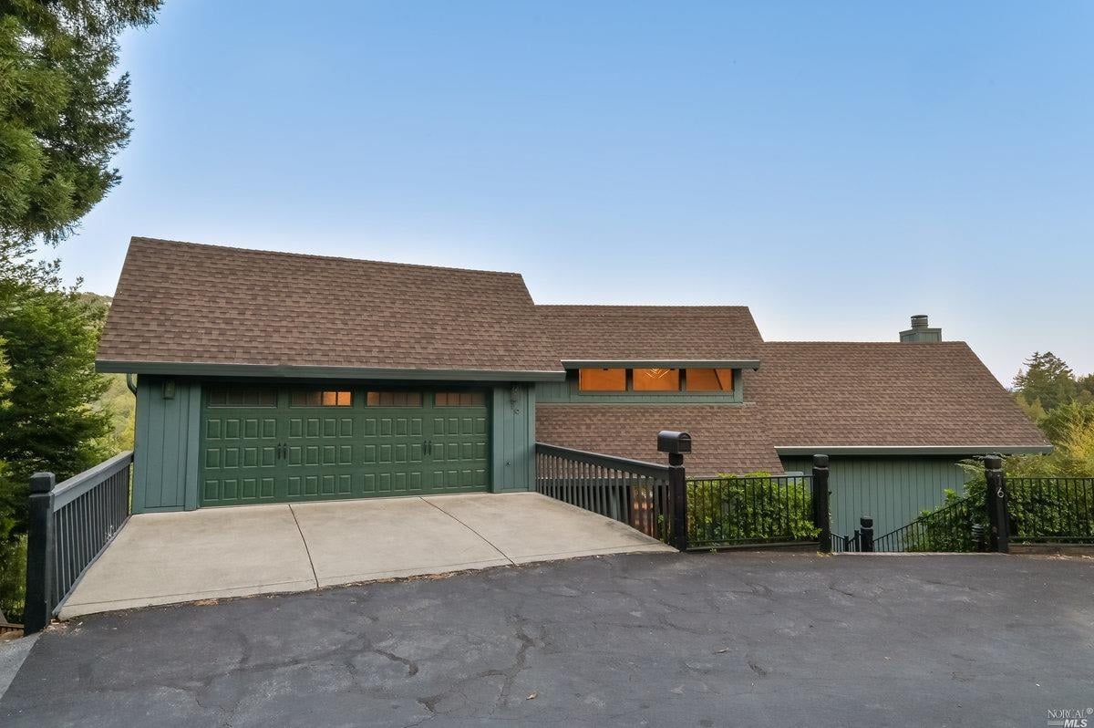 16 Manzanita Pl