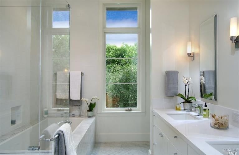 Newly Constructed Classic Contemporary Home- Represented Buyer