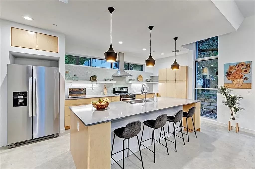 3112 Clawson Rd