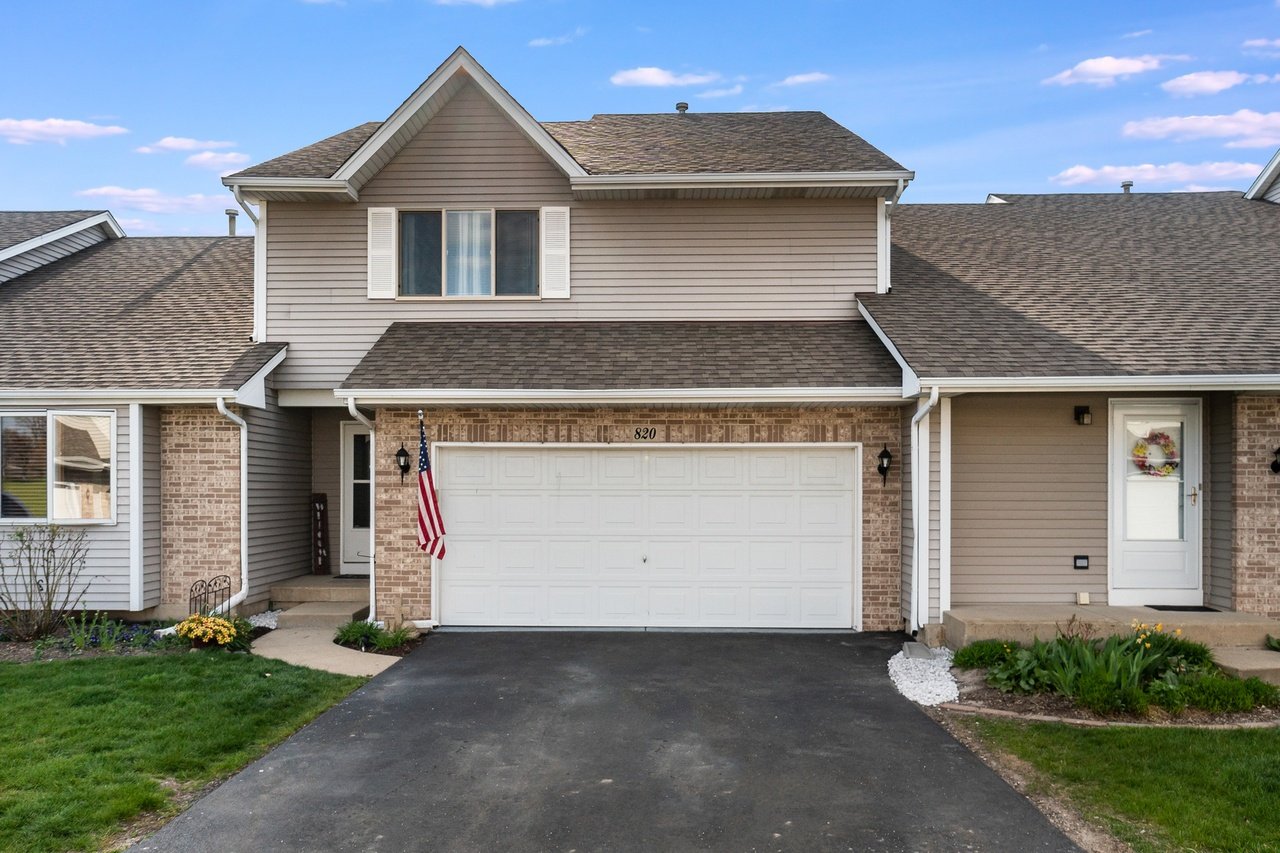 820 Elizabeth Ln
