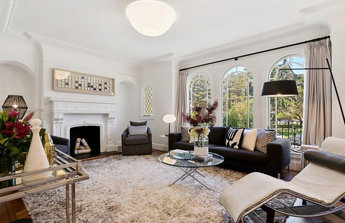 123 Lincoln Way