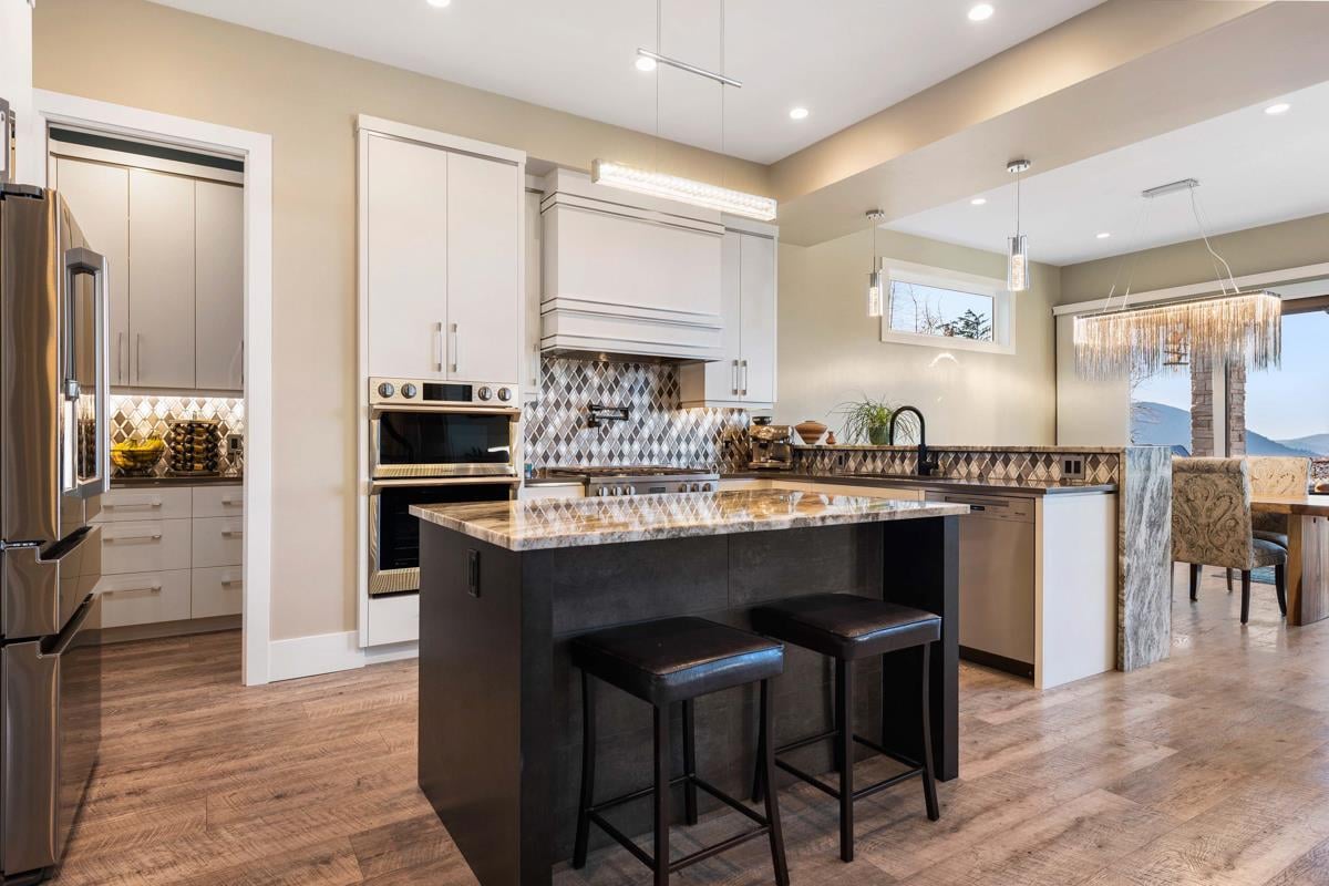 5375 Crimson Ridge