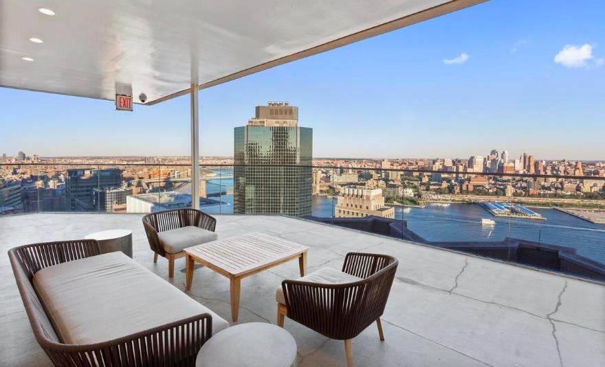 75 Wall Street, Apt 38-R