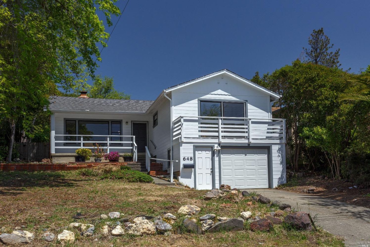648 Peach Street, Novato