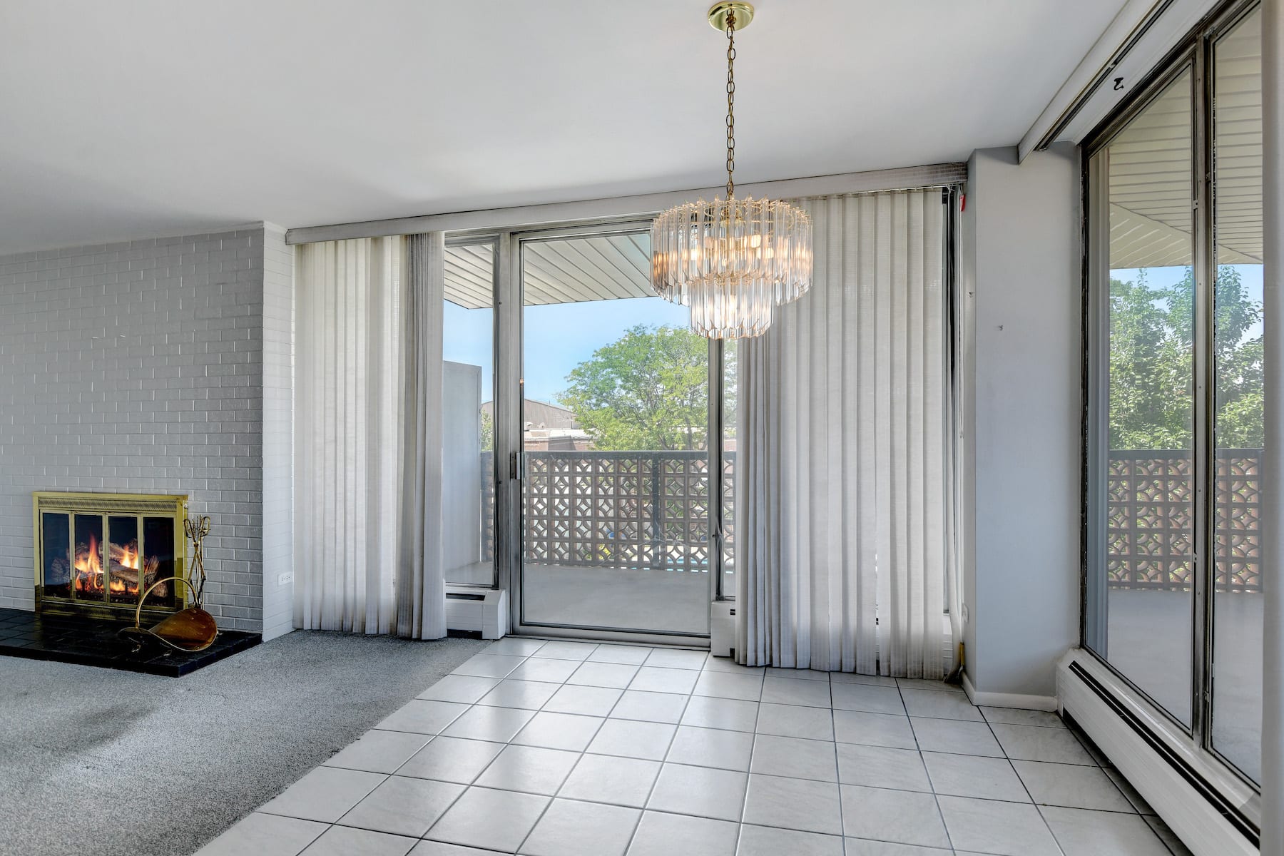 4570 E Yale Avenue #301
