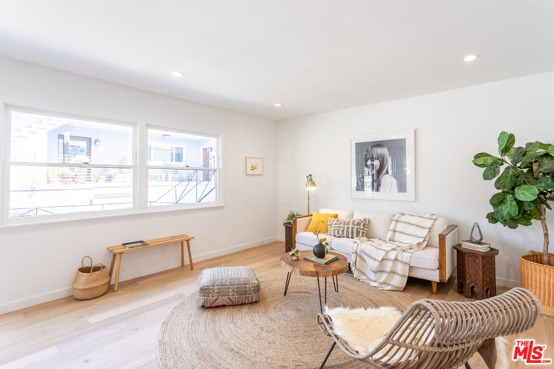 714 Pier Ave #1
