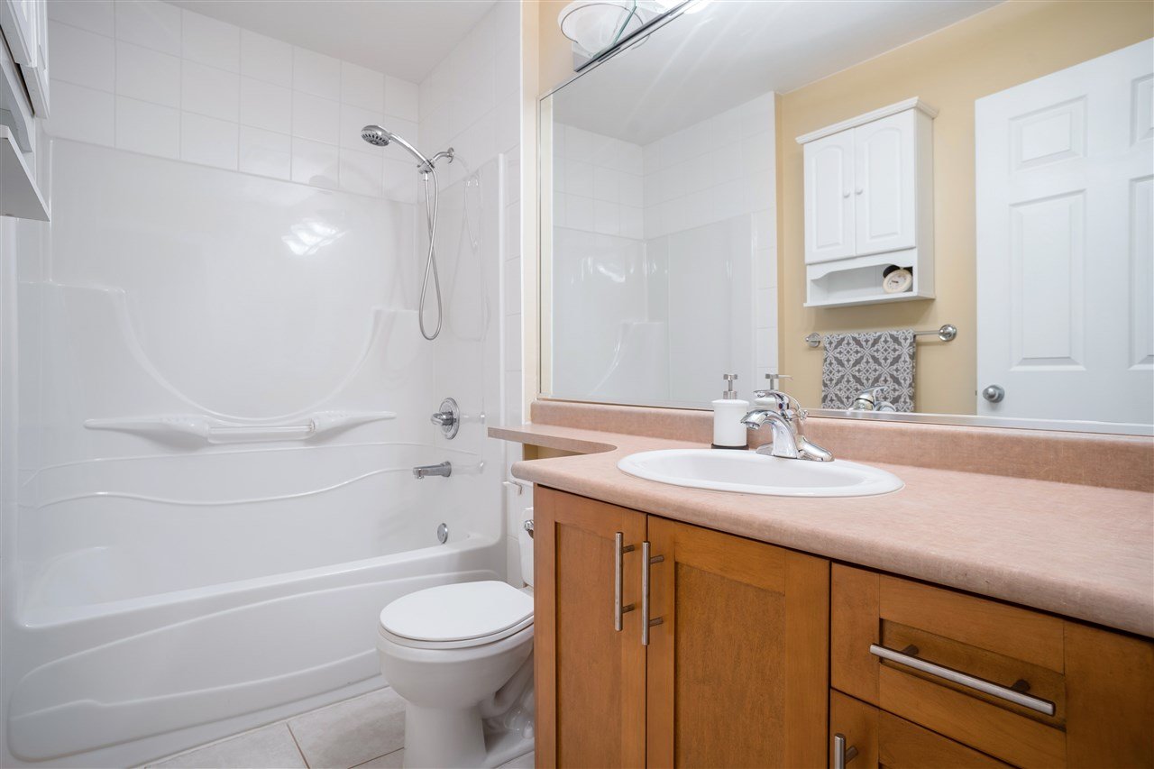 27-8717 159 St