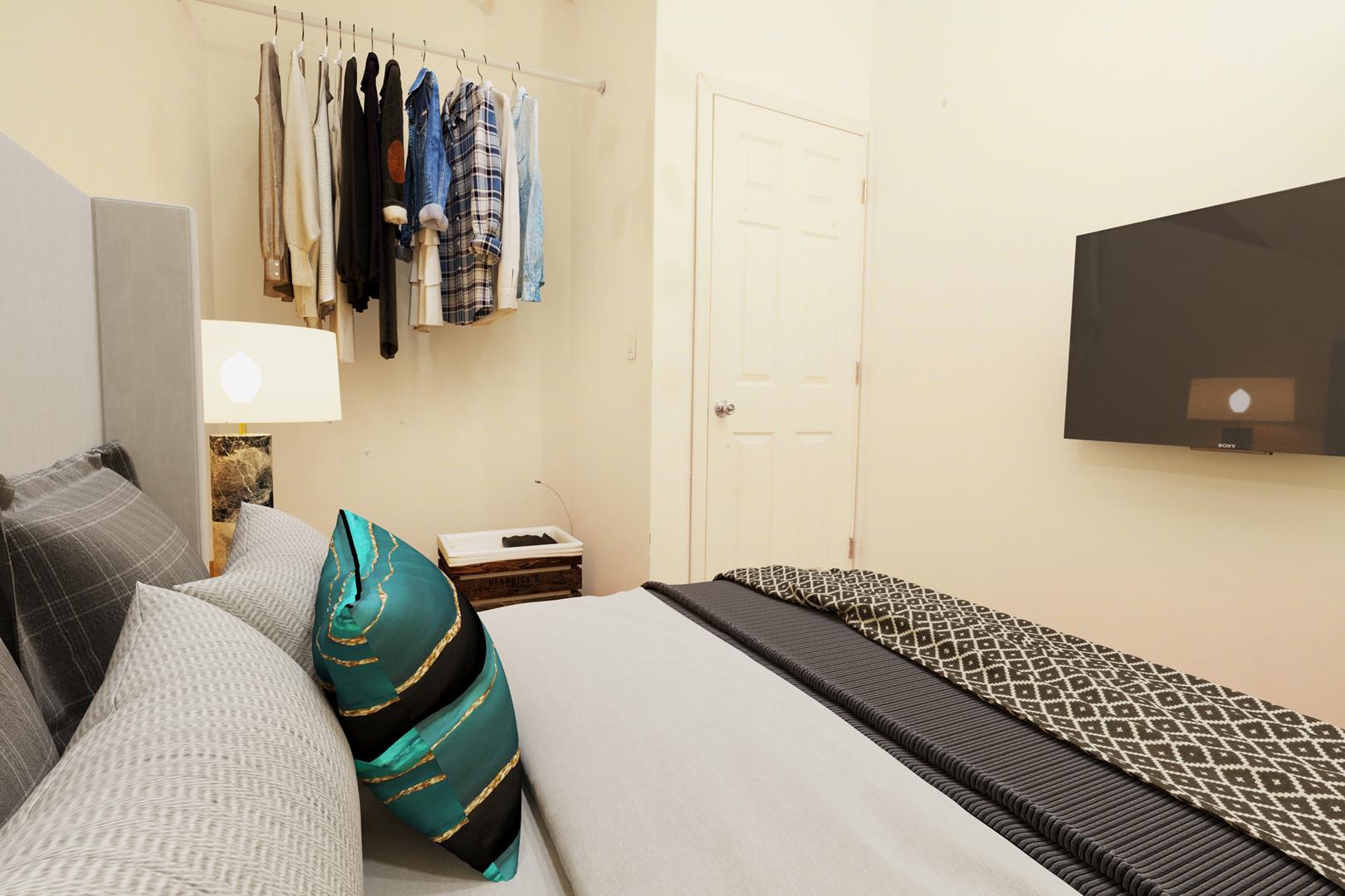 147 Grand Street, Apt 6