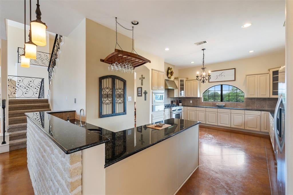 5538 FM 529 Bellville, Tx 77418