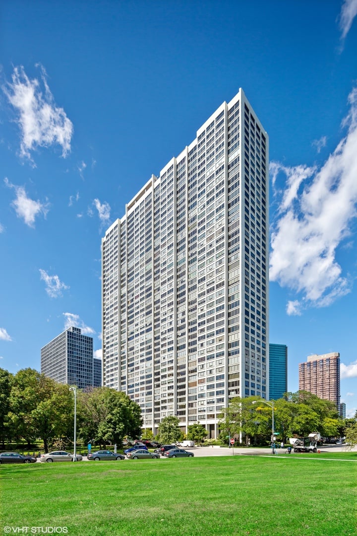 Condominium On Lake Shore Drive Is Absolutely Stunning
