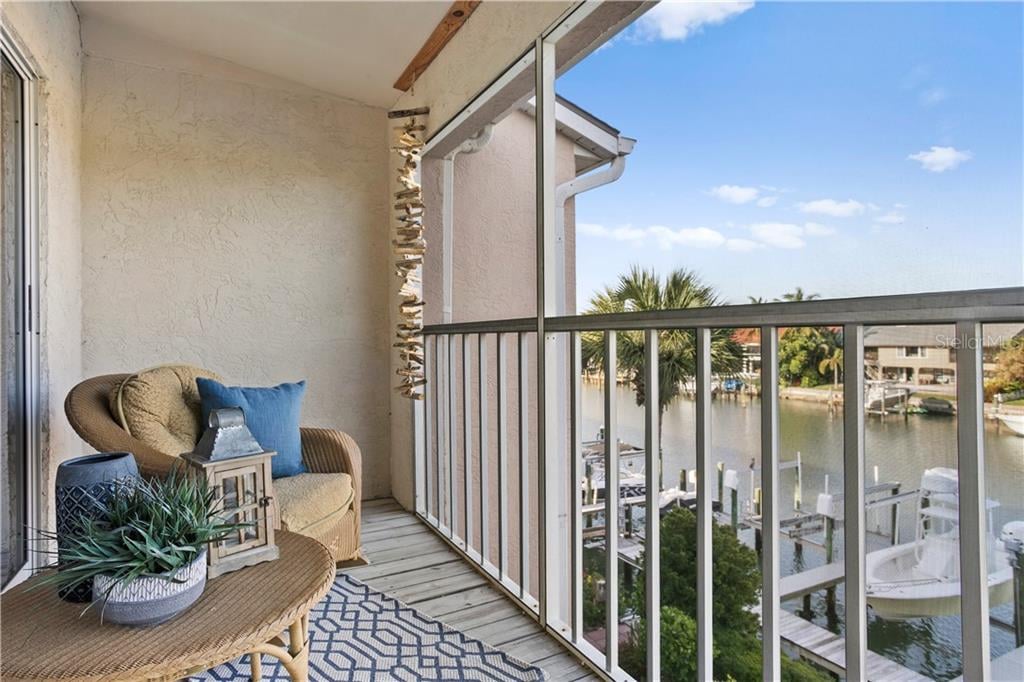 1101 Pinellas Bayway S #104