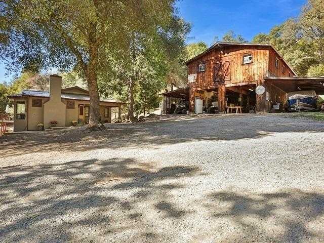 6301 silver ridge