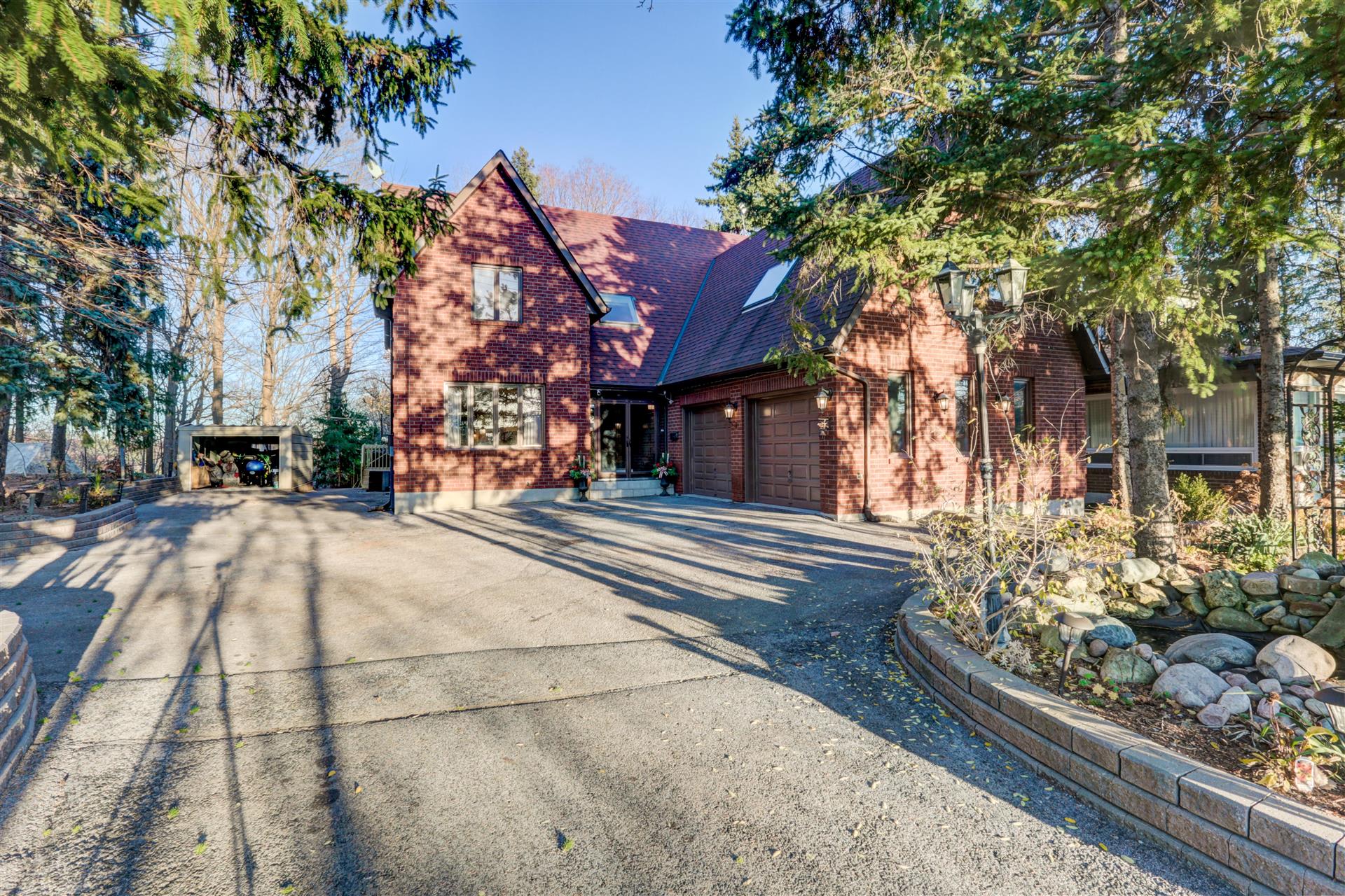 373 Morningside Ave