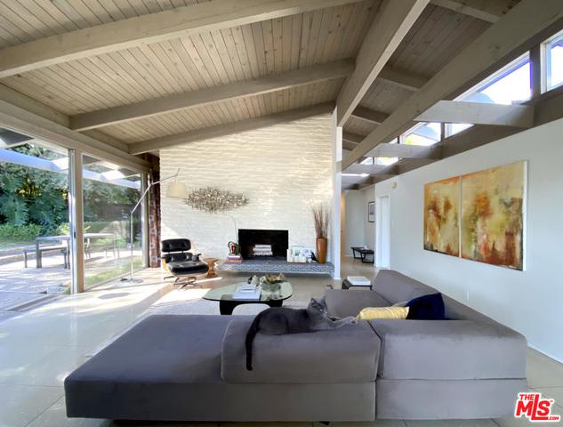 3363 Barbydell Drive