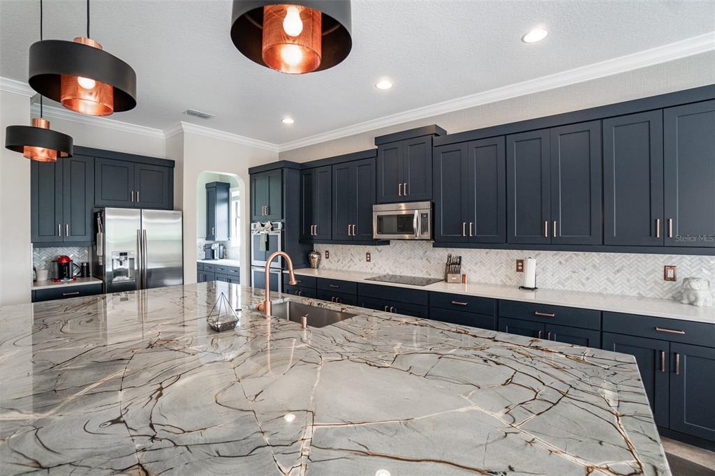 1400 Calm Waters Ct