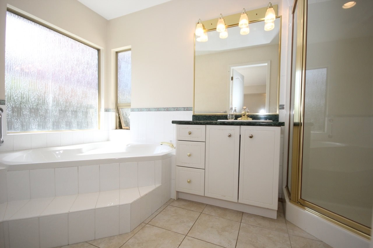 1786 Golf Club Dr