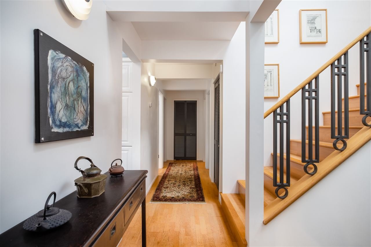 2670 Sechelt Dr