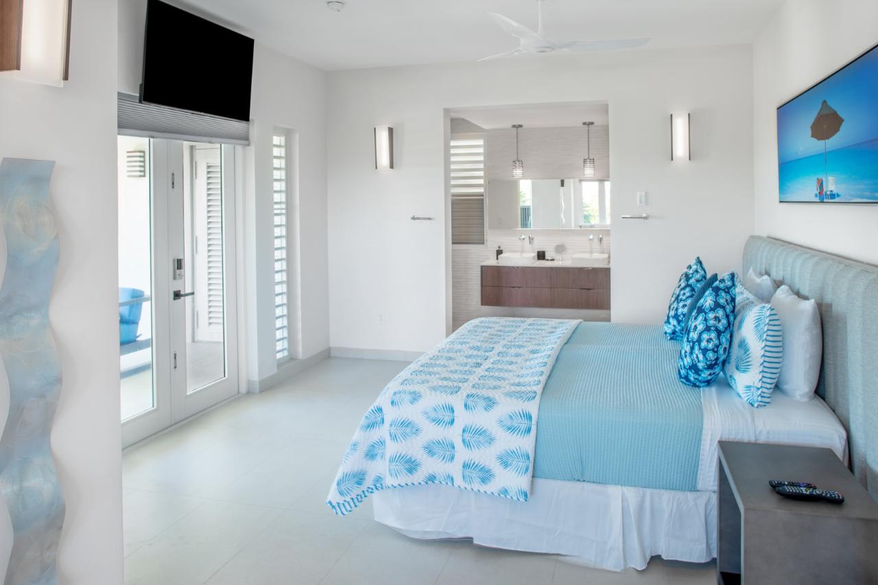 Blue Lagoon Villa II-Long Bay