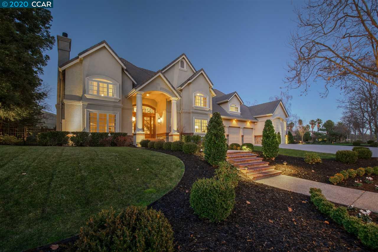 5341 Blackhawk Dr