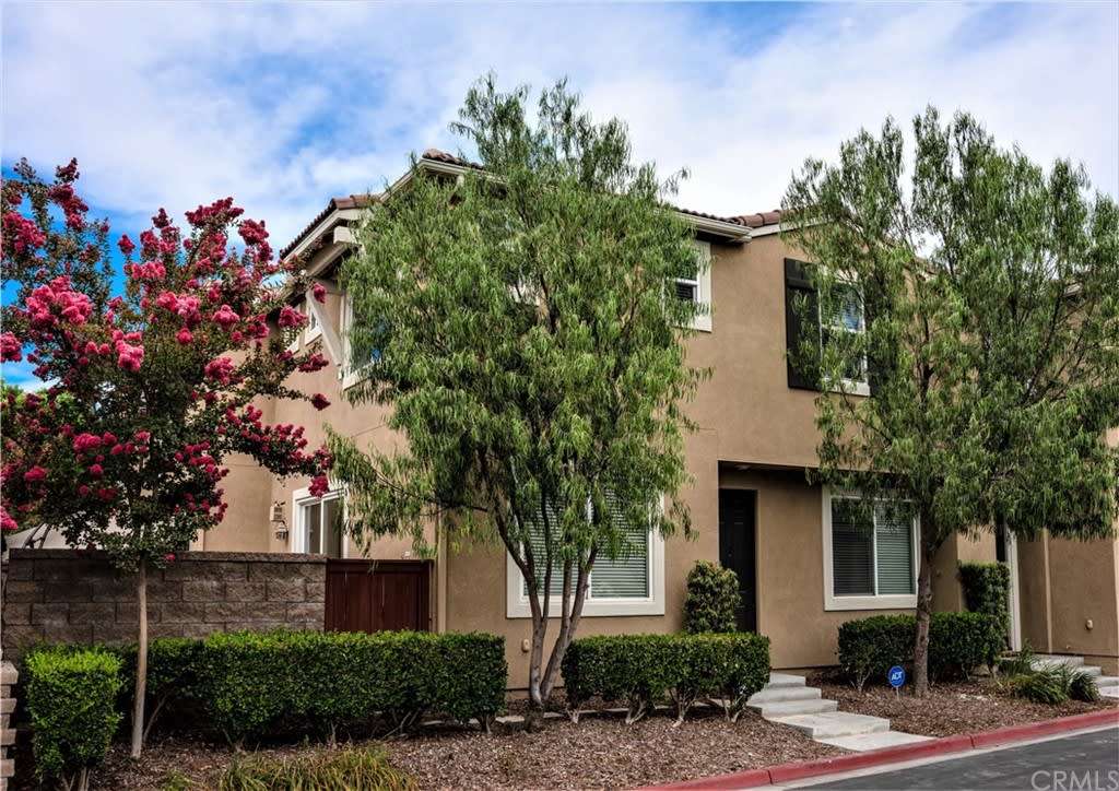 27437 Gentlebrook Court Unit: 2
