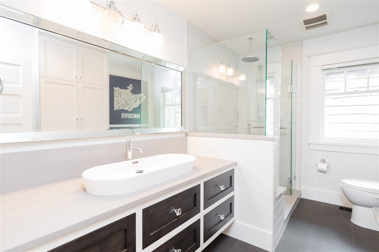 165 W Osborne Rd
