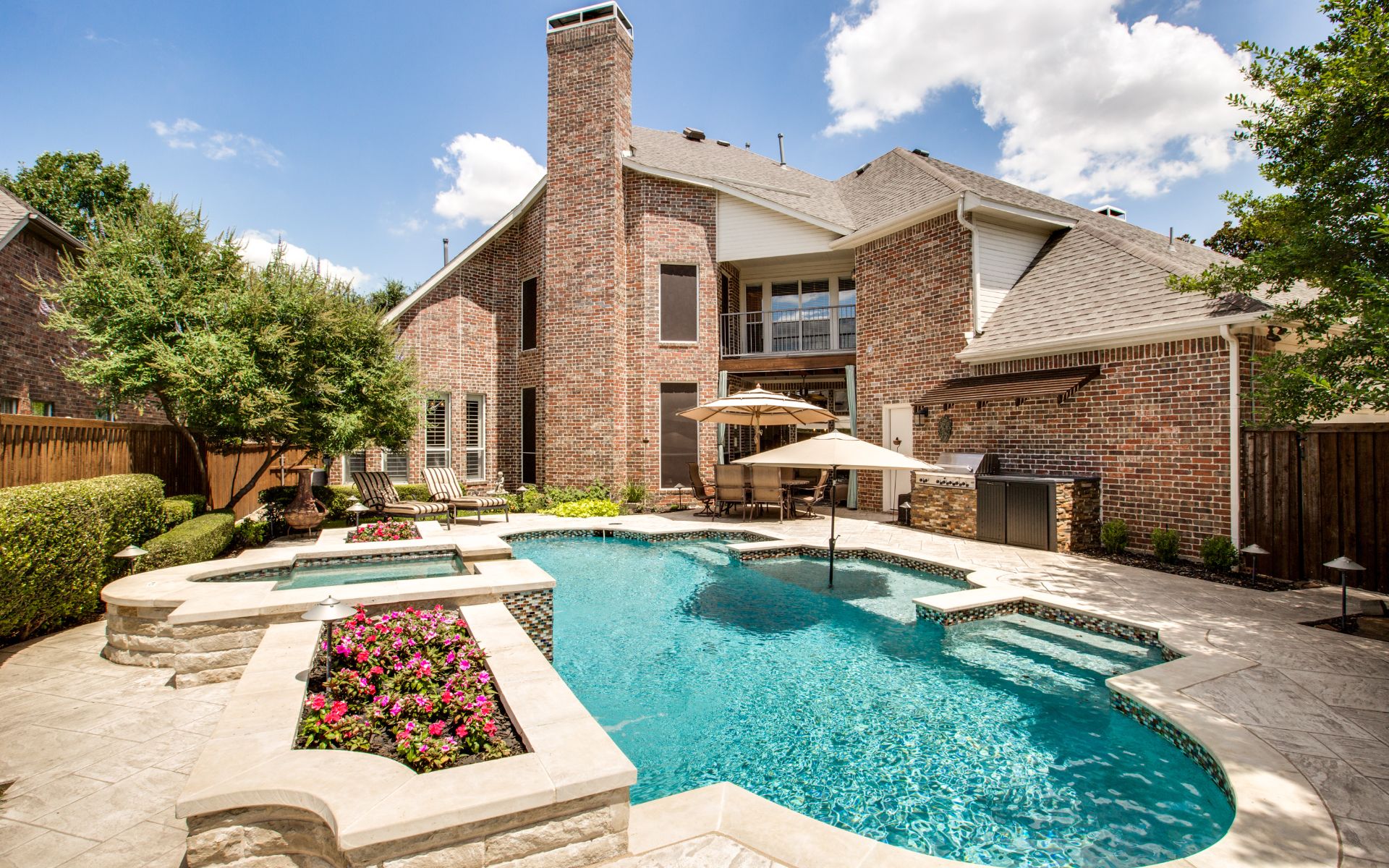 5616 Widgeon Way