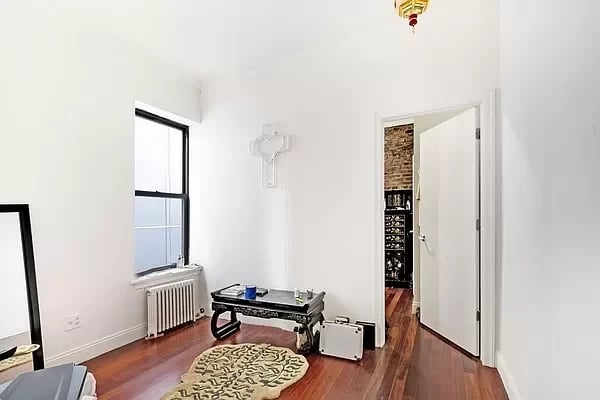 211 Avenue A Unit: 7