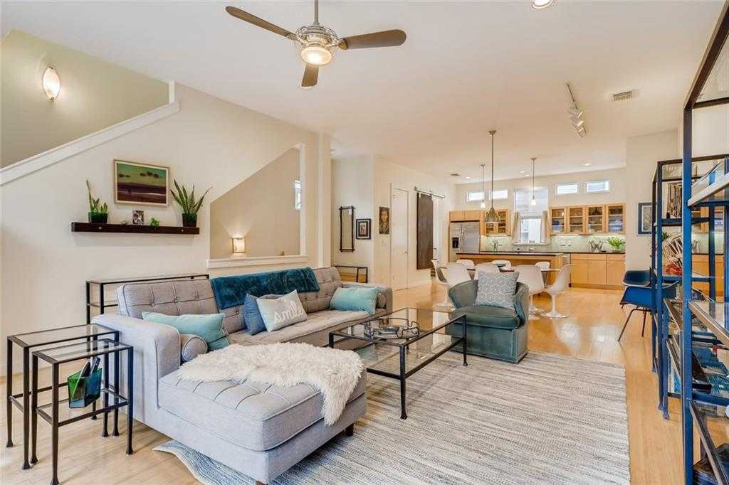 1209 Kinney Avenue Unit J