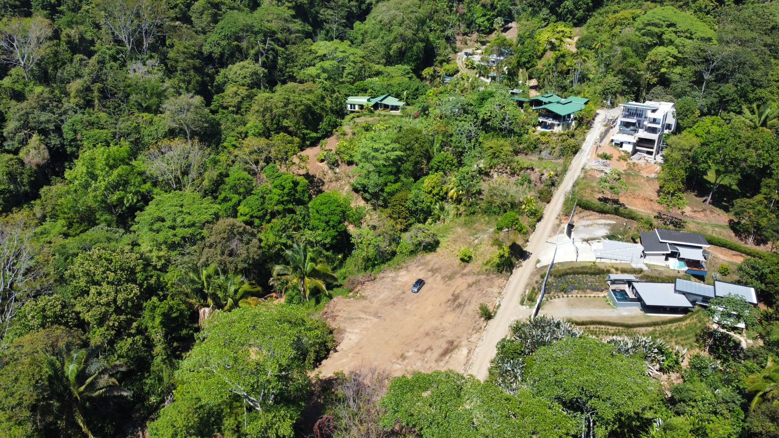 Your Dream Coastal Retreat Awaits: Prime Investment Opportunity in Playa Hermosa, Bahía Ballena
