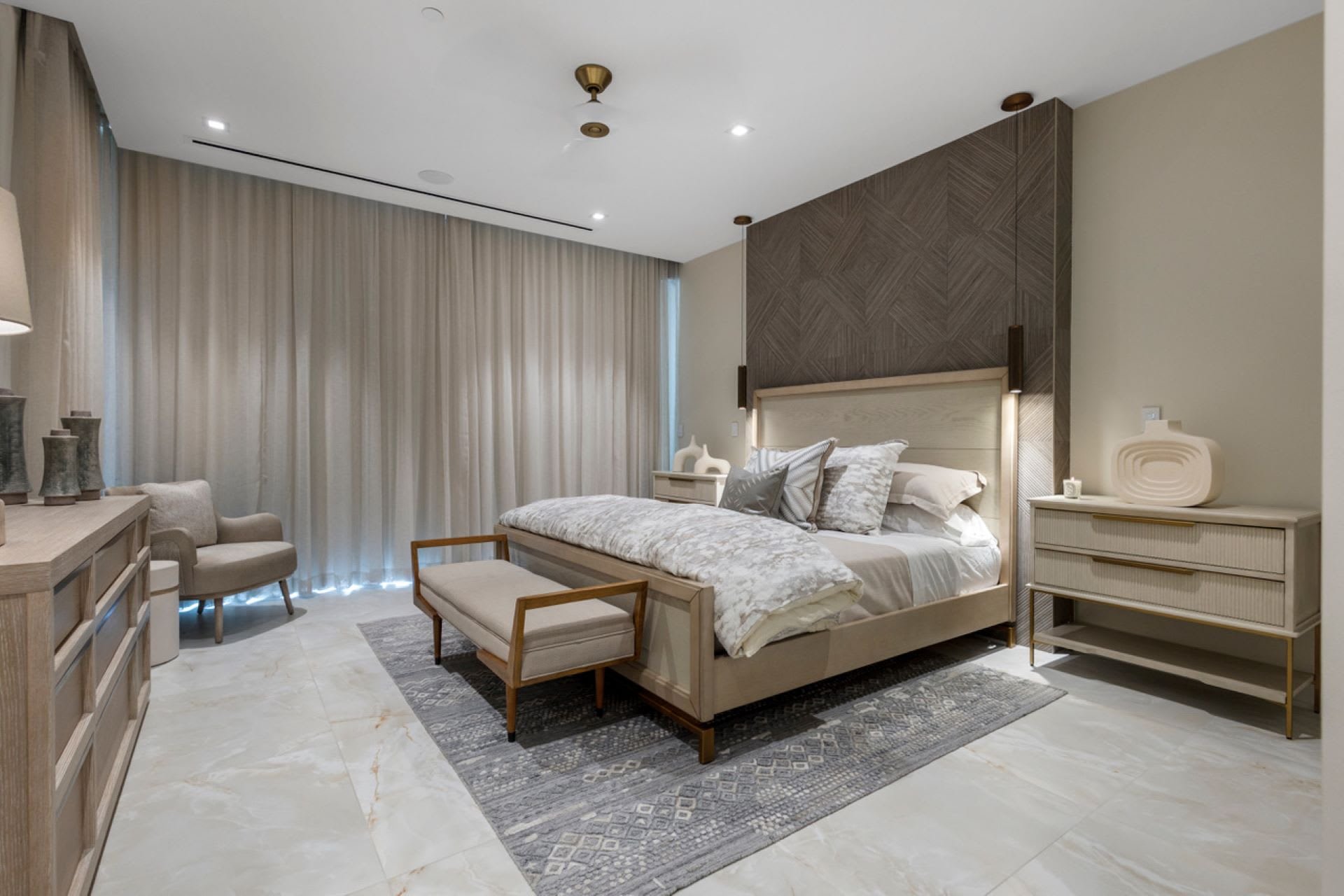 Unit 901 at Aqualina