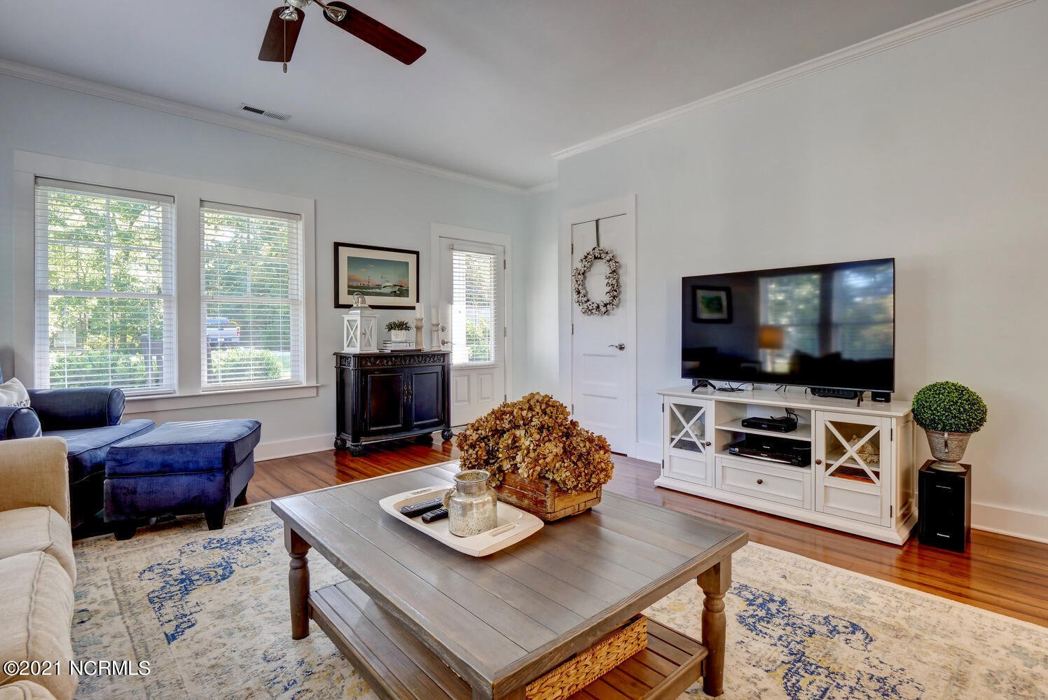 5707 Wisteria Lane