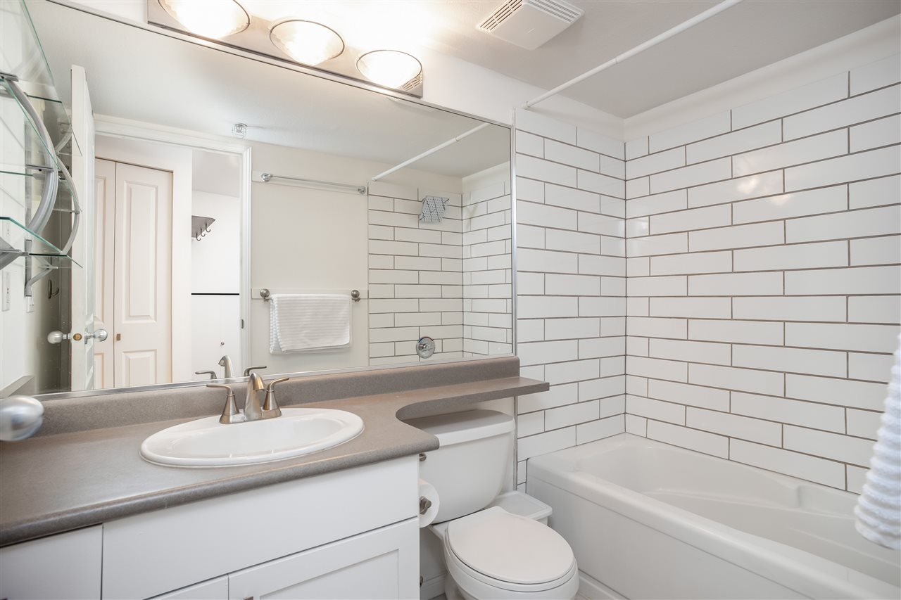 7-2375 W Broadway