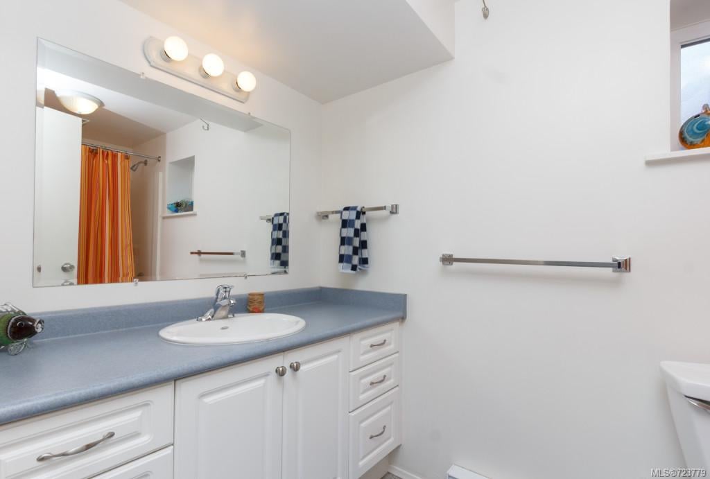 4337 Parkside Cres