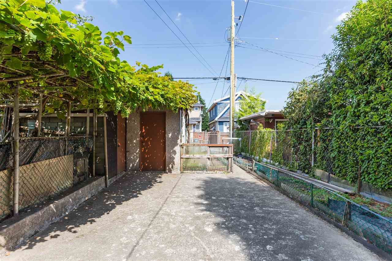 959 E 13th Ave