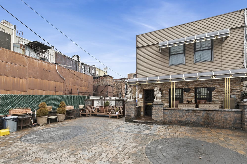 71 Amboy St