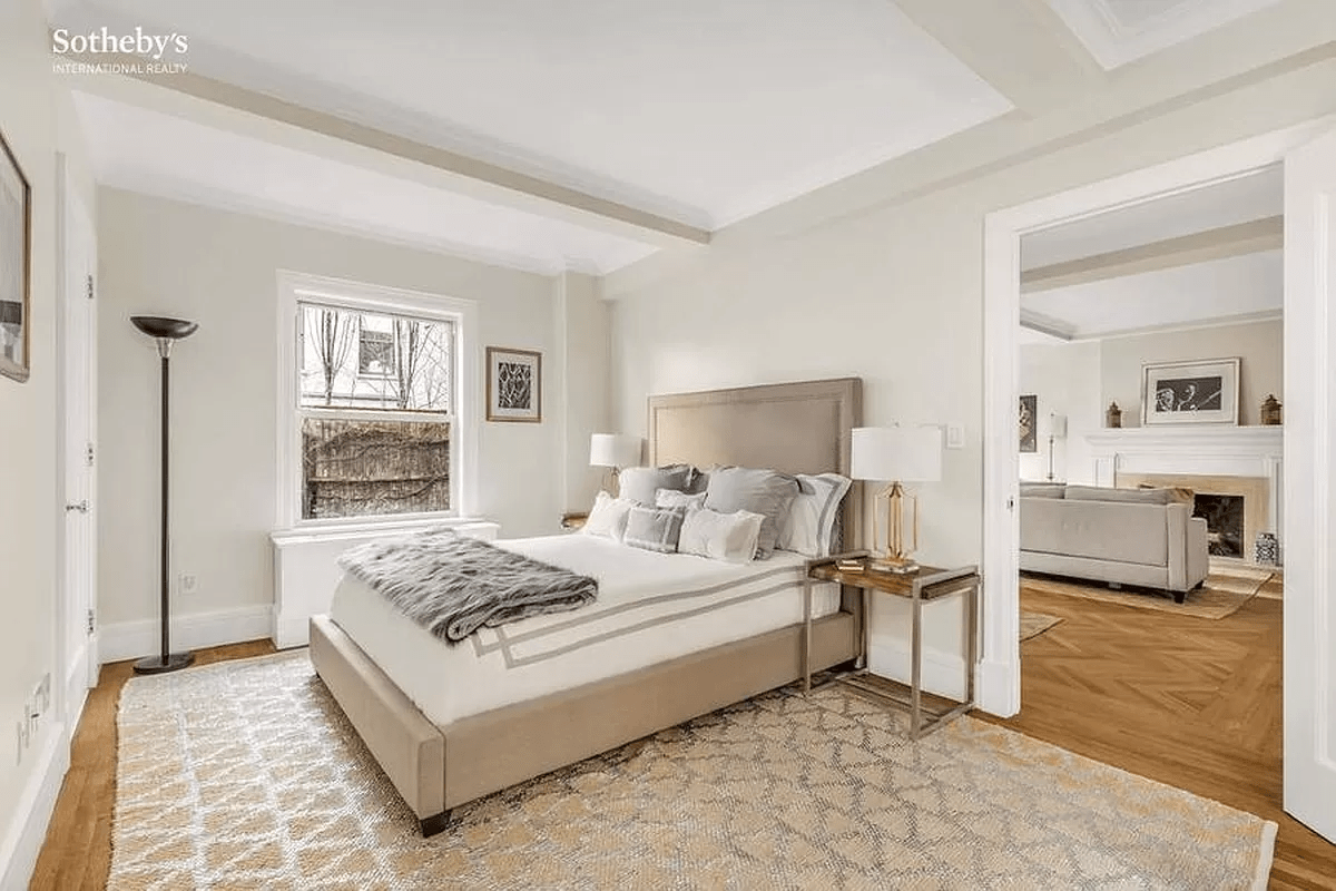 167 East 82nd St #3C
