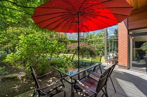 104-300 Waterfront Cres
