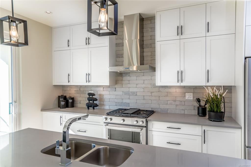 2983 Burlington Cres