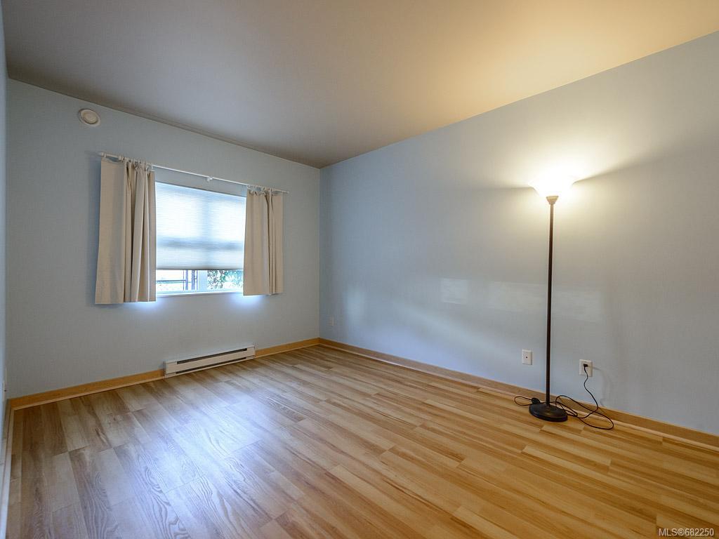 102-787 Tyee Rd