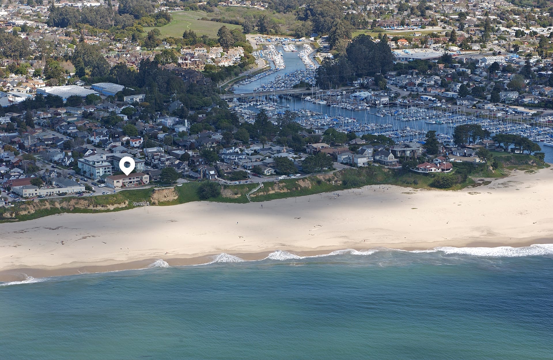 Santa Cruz Beach Living - 1703 E Cliff Dr